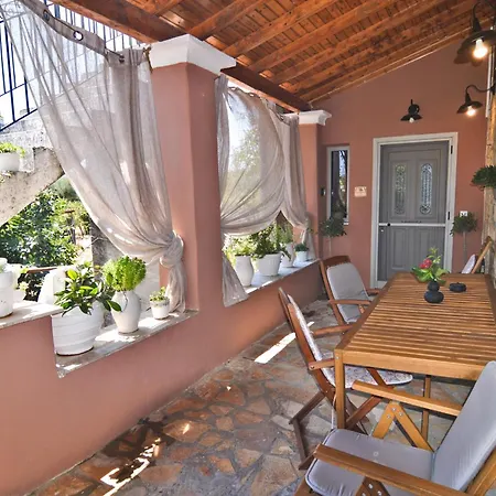 Апартаменты τhe οld Watermill Manor Agios Nikolaos (Corfu)